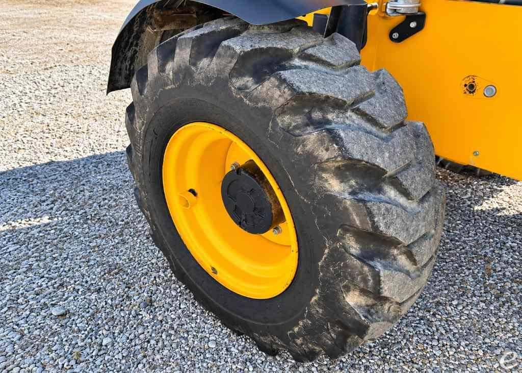 2018 JCB 510-56