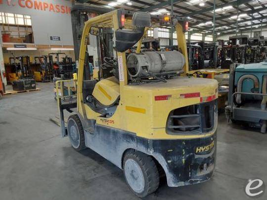 2020 Hyster S135FT