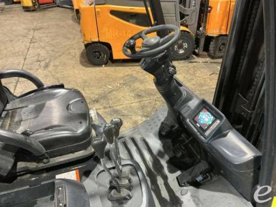 2023 Clark S25CL