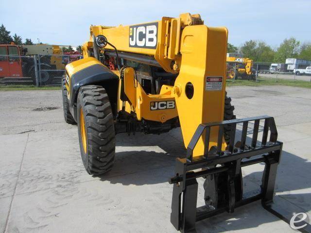 2015 JCB 509-42