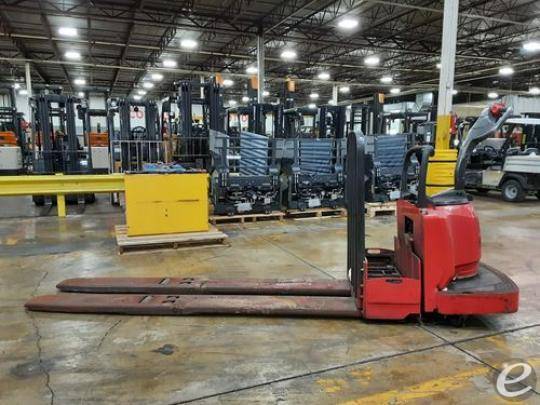 2007 Raymond 8400 Electric Forklift - 123Forklift