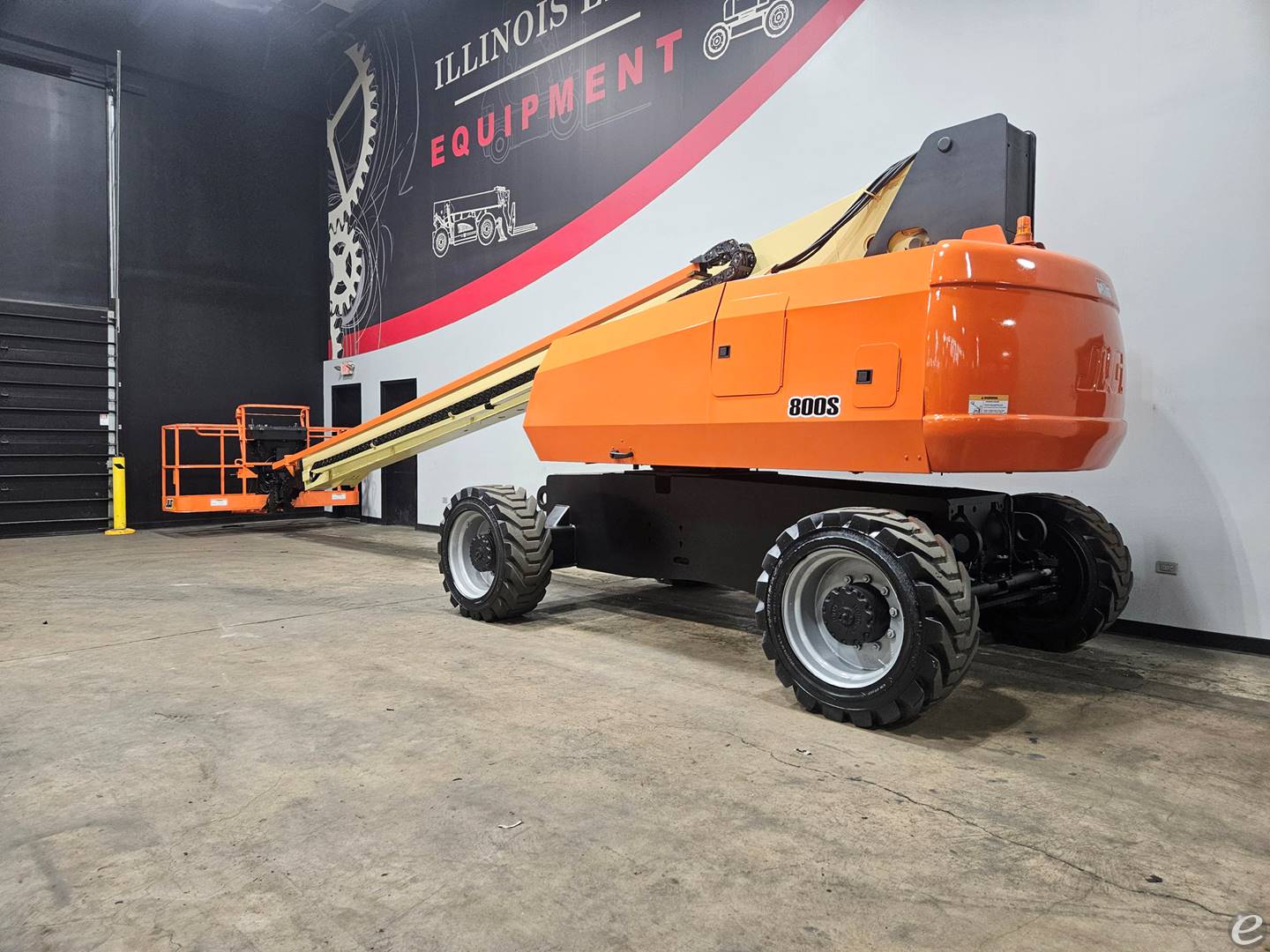 2015 JLG 800S
