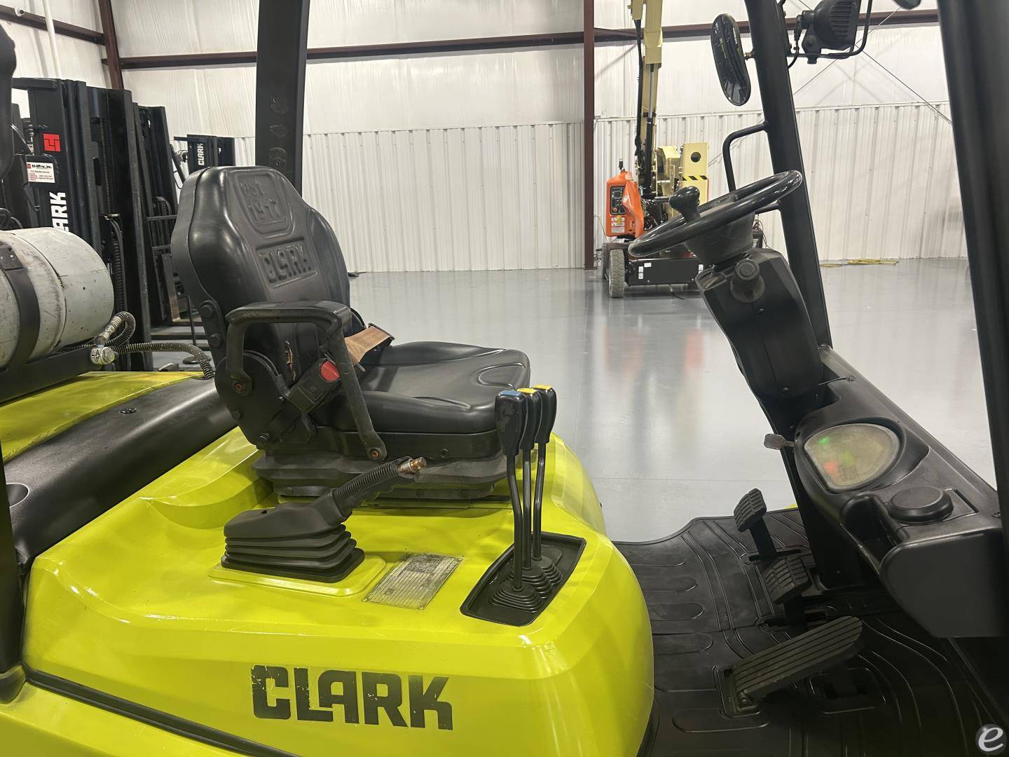 2016 Clark GTS30L