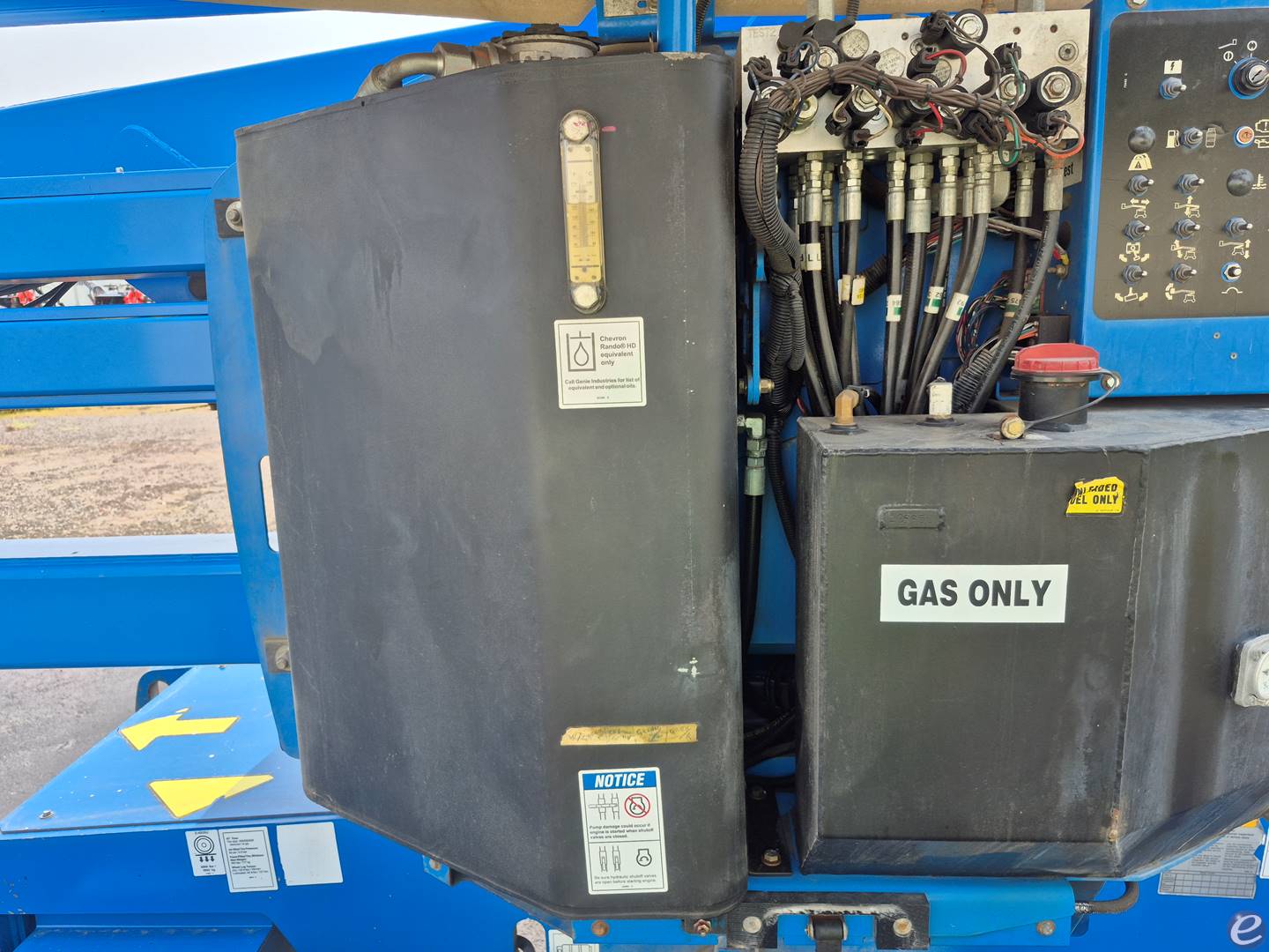 2012 Genie Z45/25J