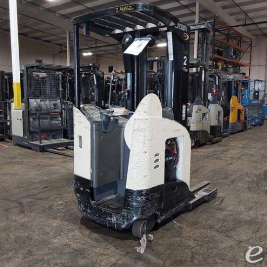 2018 Crown RR5725-45