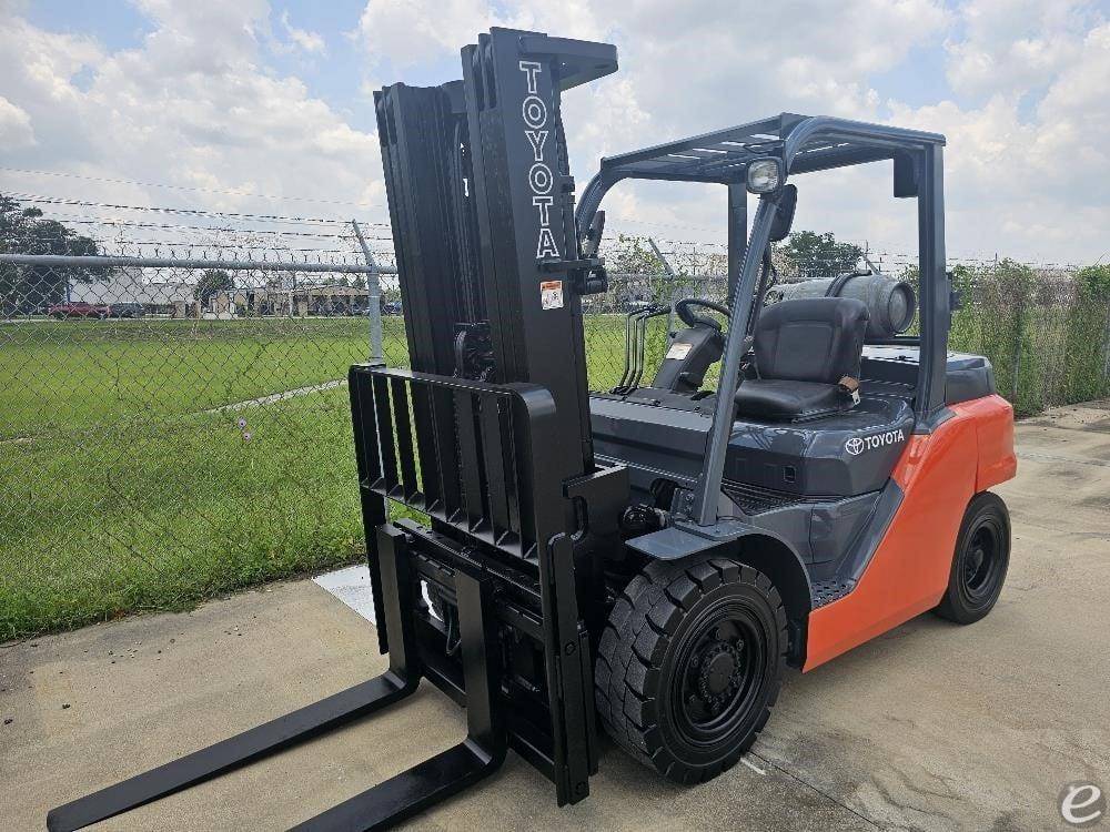 2015 Toyota 8FG35U LP Gas Forklift