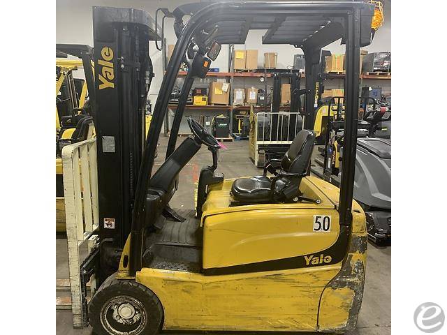 2017 Yale ERP040VT Electric Forklif...
