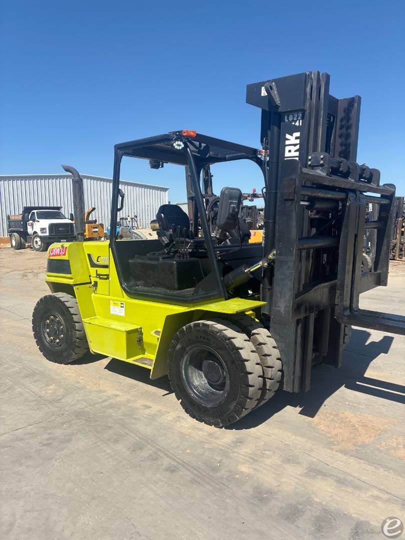 2023 Clark C70D