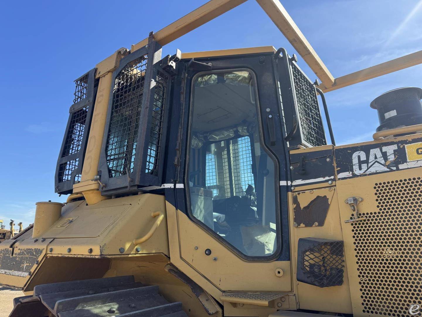 2001 Cat D6M XL