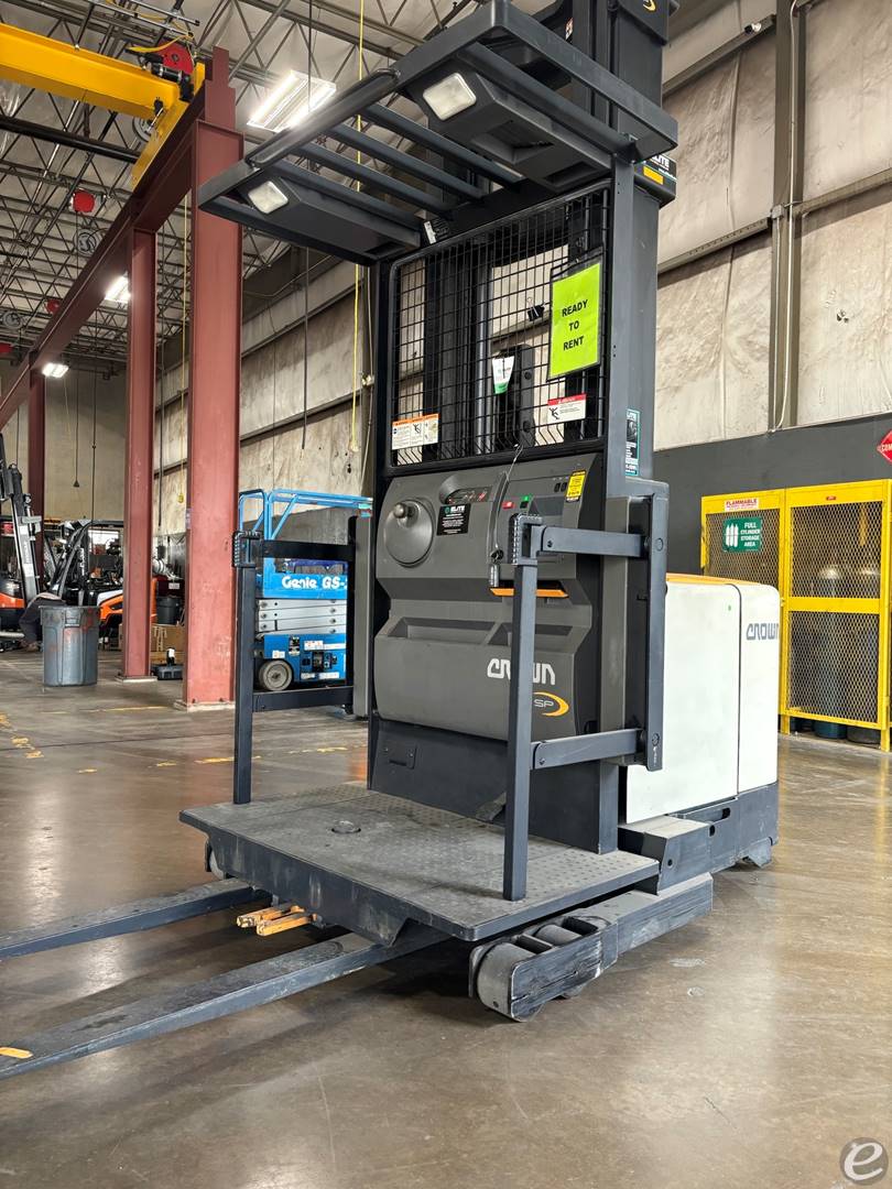 2017 Crown SP4050-30