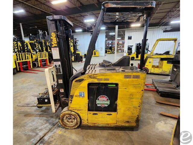 2015 Yale ESC035AD Electric Forklif...