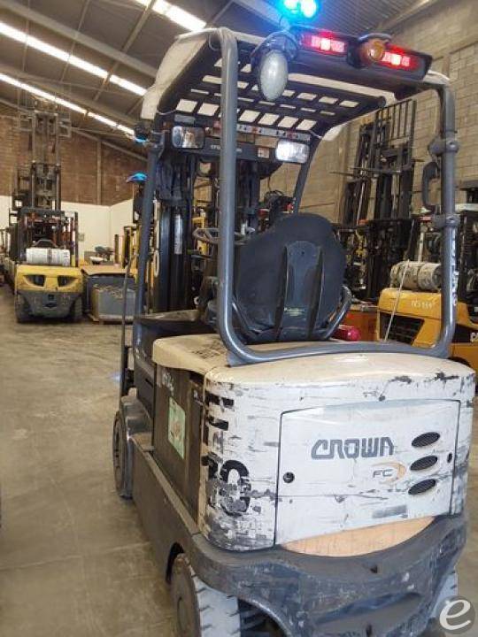 2016 Crown FC5225-50 Electric Forklift - 123Forklift