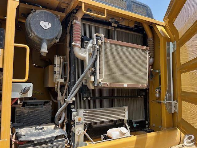 2017 Cat 323FL