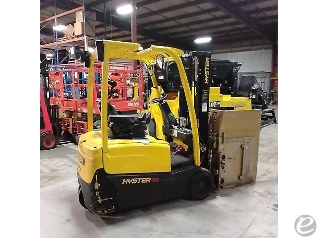 2010 Hyster J35XNT
