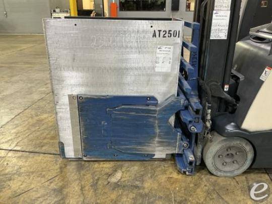 2024 Rightline LC25H-07-AP-3B