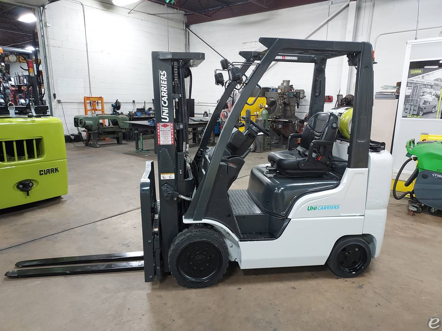 2017 Unicarriers CF50LP LP Gas Forklift - 123Forklift