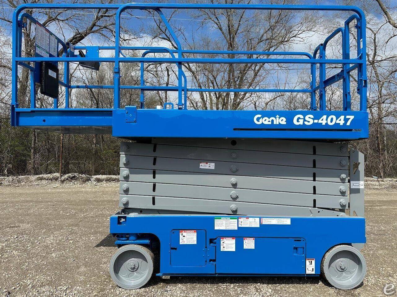 2017 Genie GS4047
