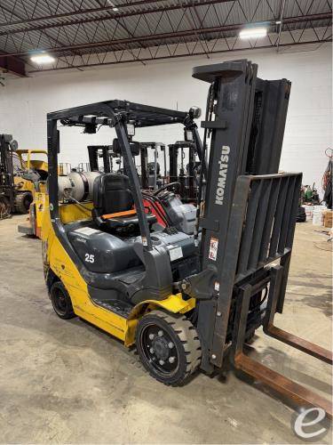 2021 Komatsu FG25ST-16