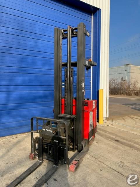  Raymond EASI-R40TT Electric Reach Truck - 123Forklift