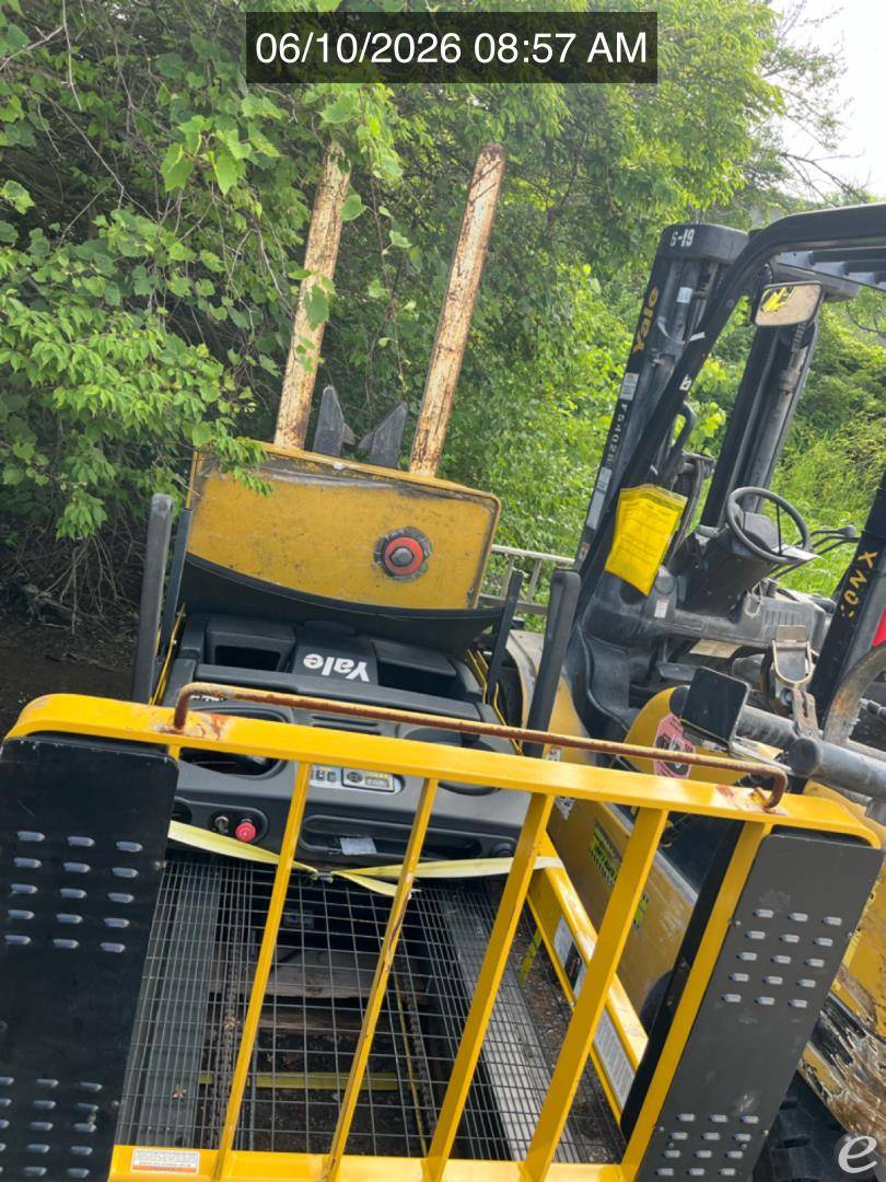 2014 Yale OS030BF