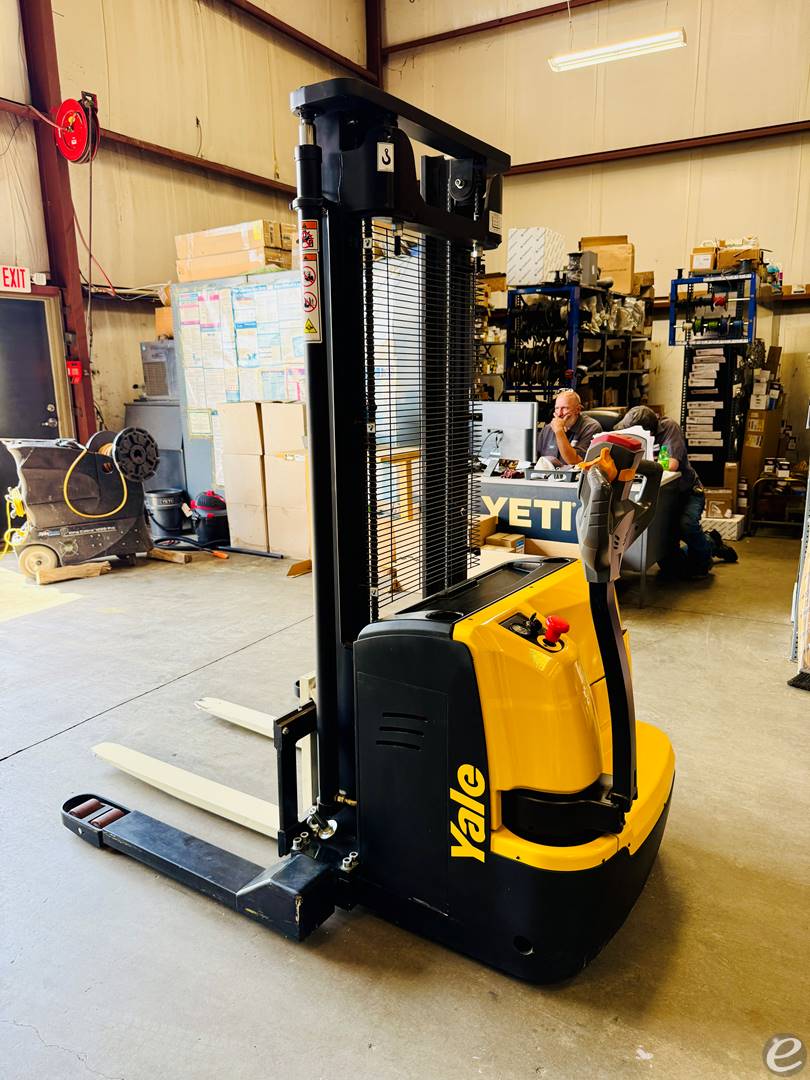 2020 Yale MSL15WUX