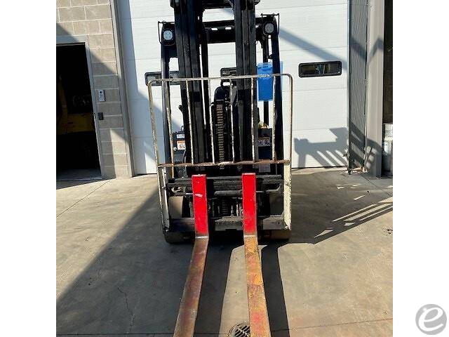 2016 Yale ERP040VT Electric Forklift - 123Forklift