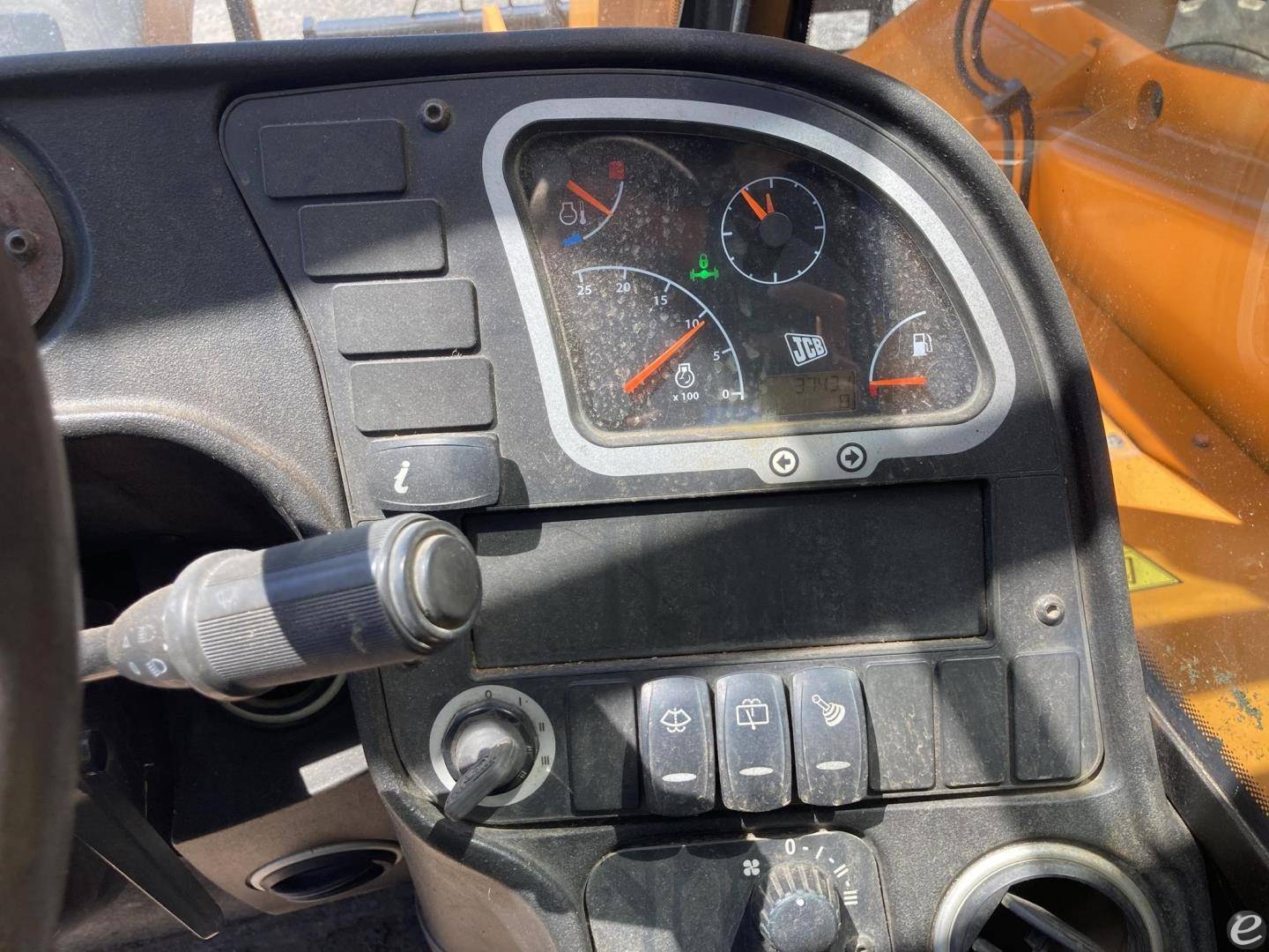2012 JCB 507-42