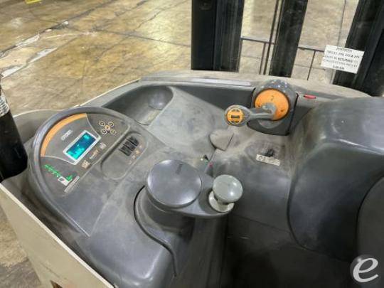 2019 Crown RR5725-45