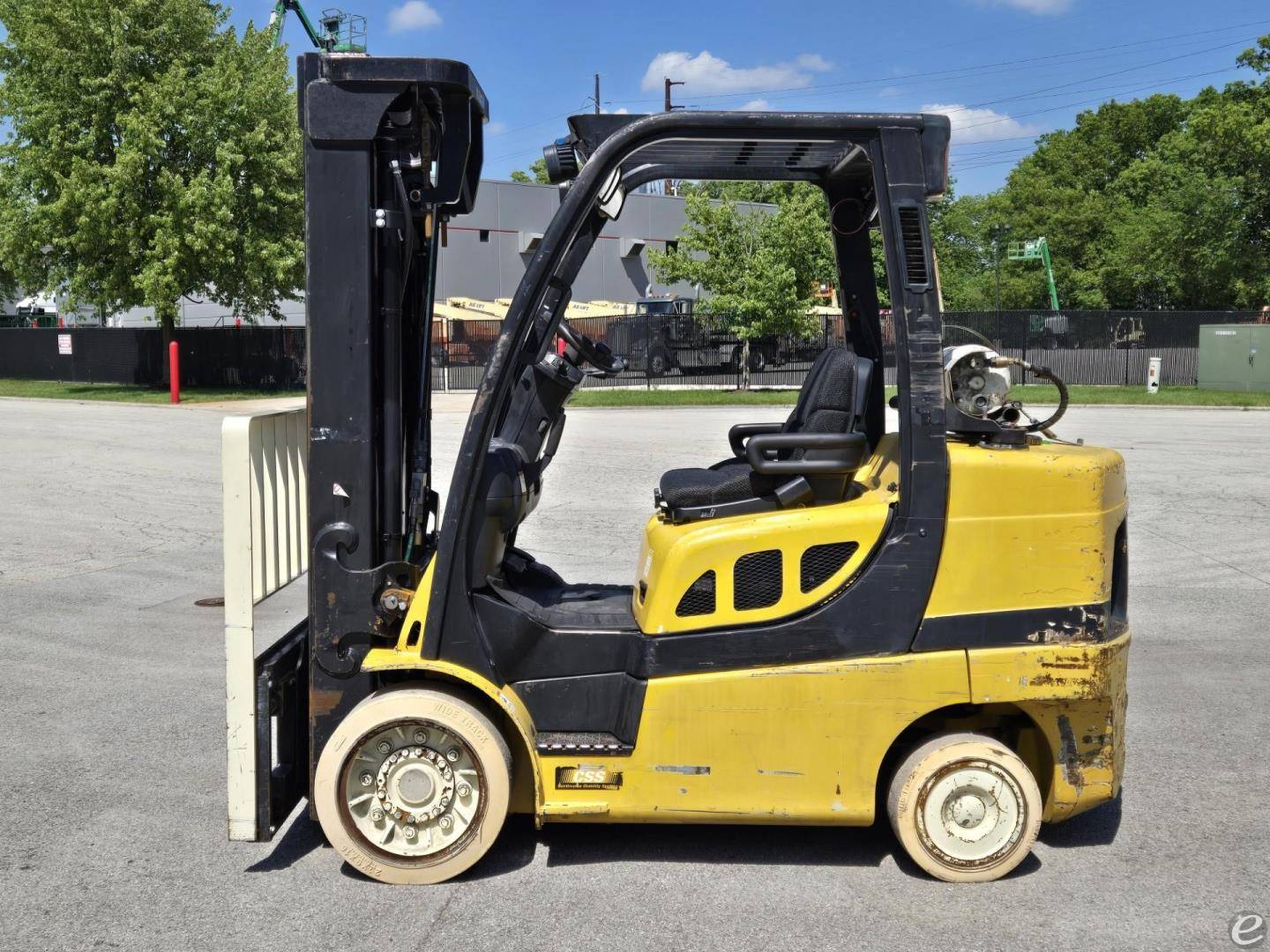 2014 Yale GLC080VX LP Gas Forklift