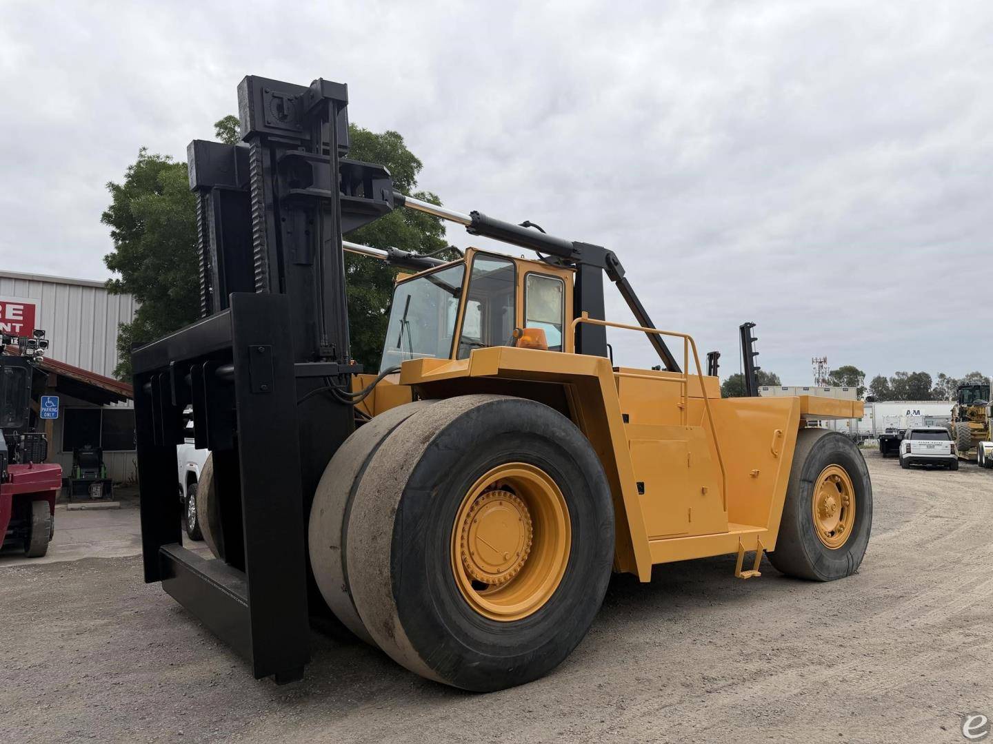 Cat V925