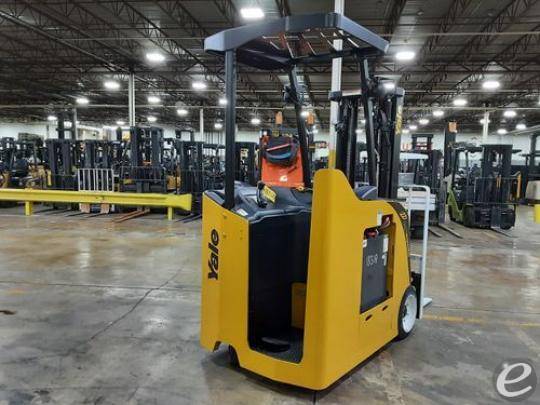 2016 Yale ESC040 Electric Forklift - 123Forklift