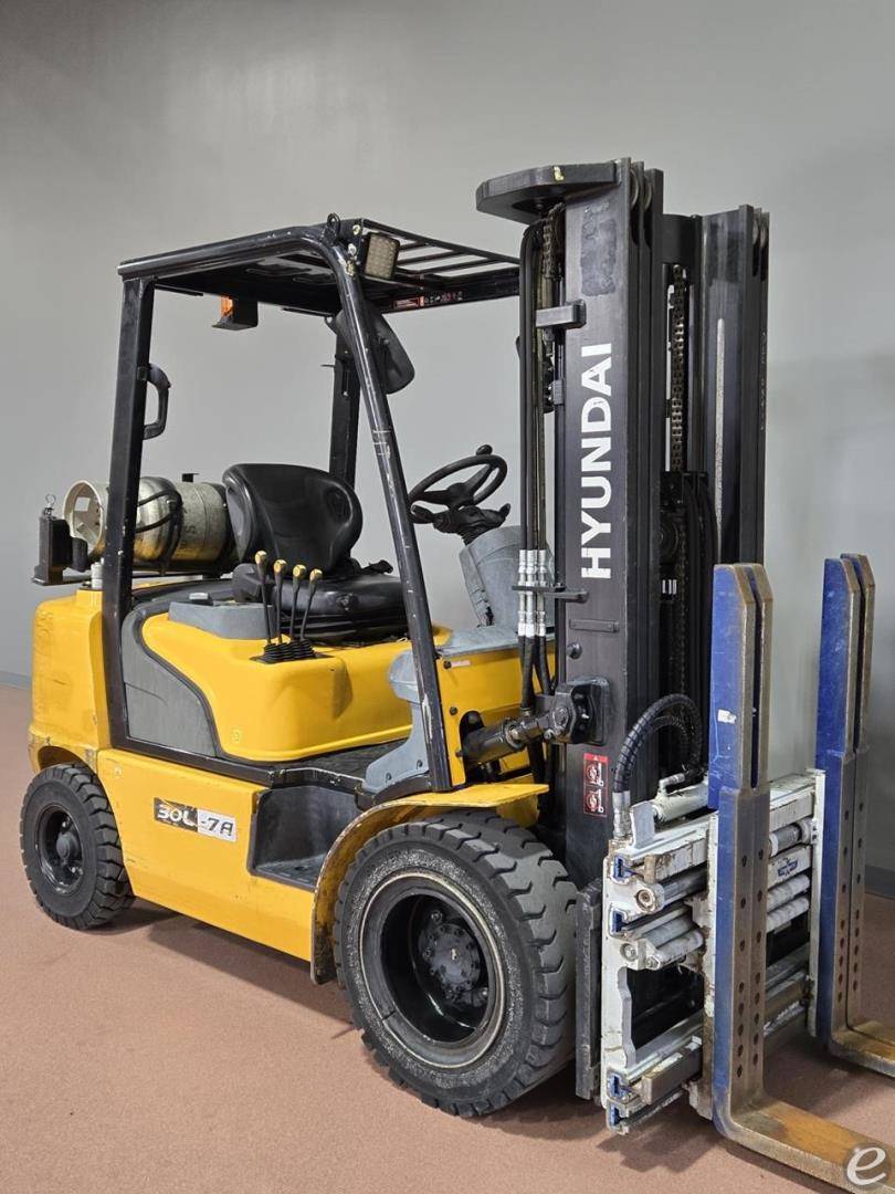 2021 Hyundai 30L-7A LP Gas Forklift - 123Forklift