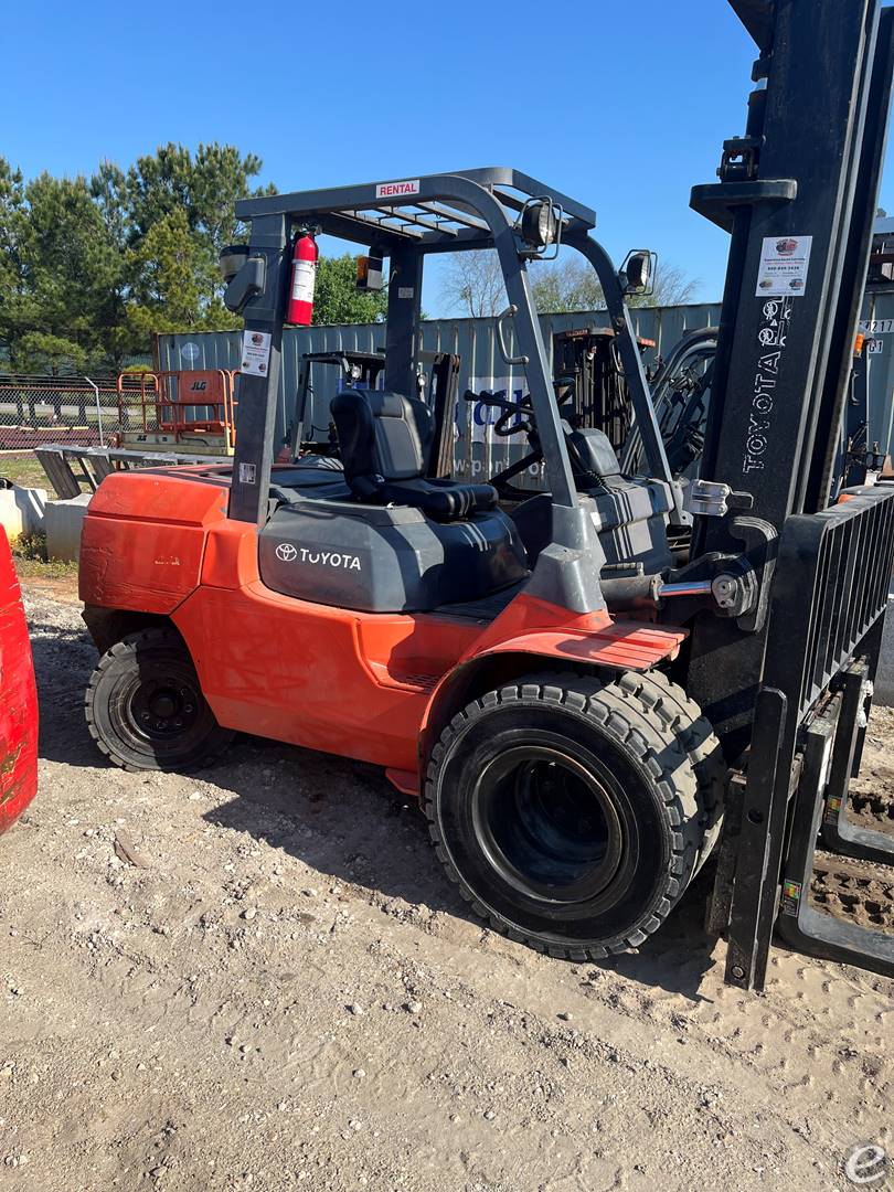 2005 Toyota 7FDU45