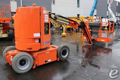 2014 JLG E300AJP