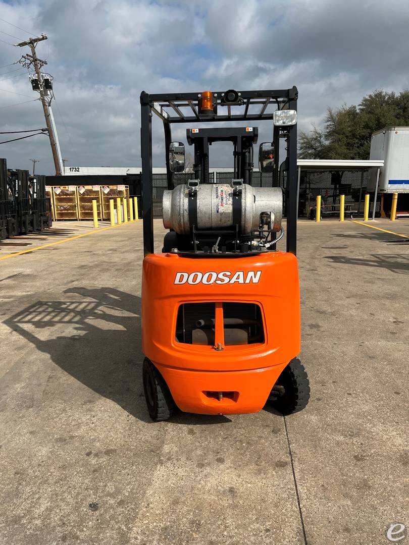 2017 Doosan G15S-5