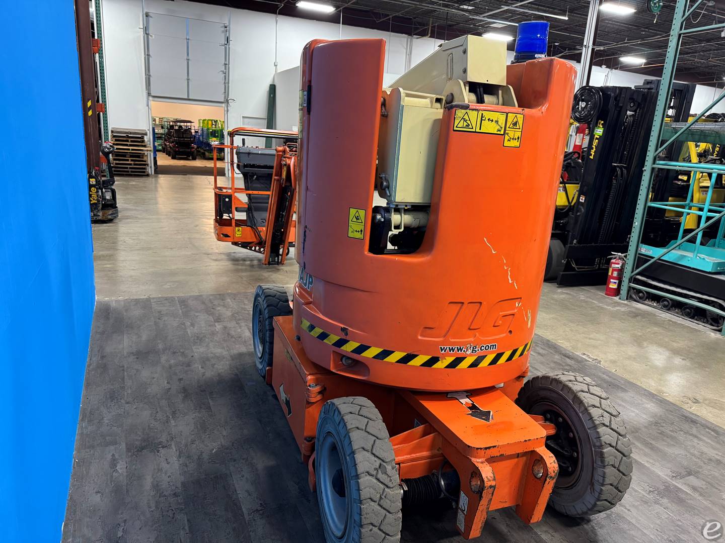 2012 JLG E300AJP
