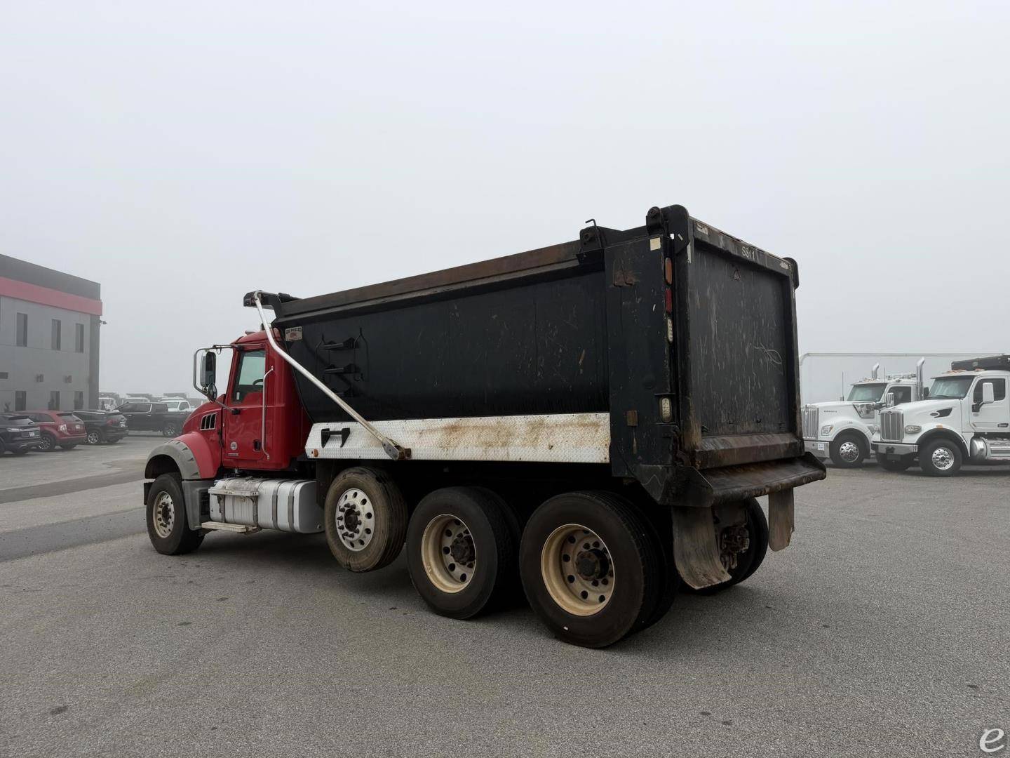 2019 Mack GRANITE 64FR
