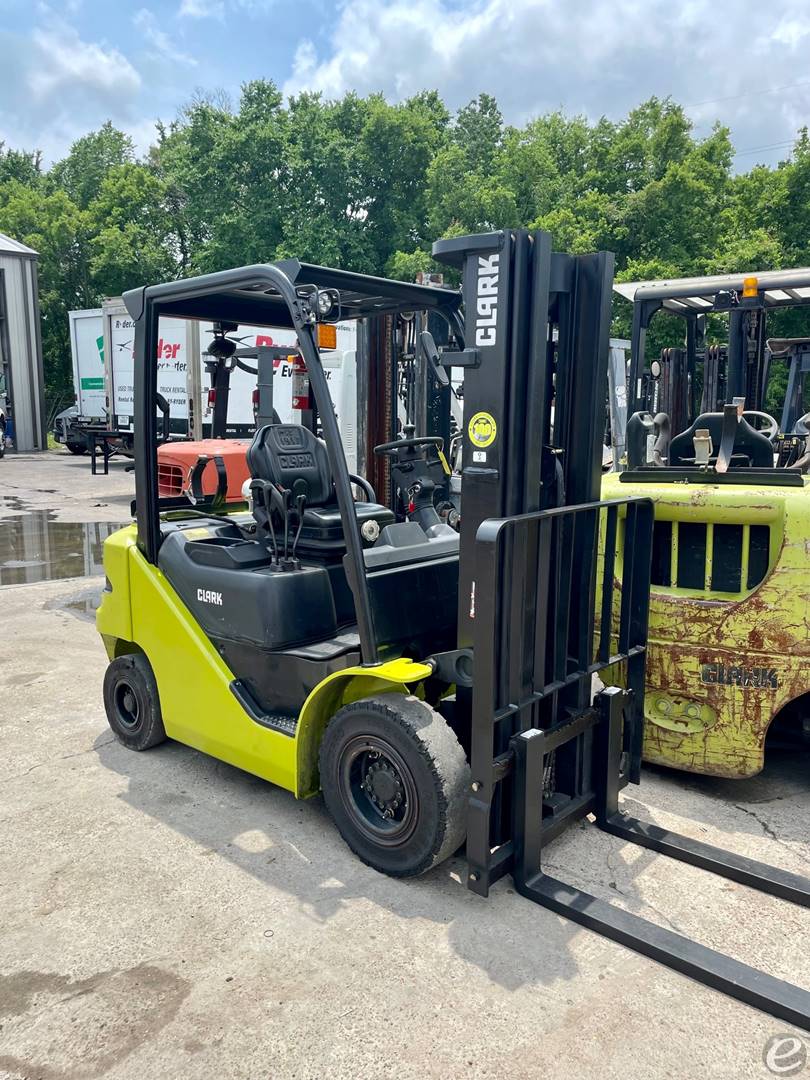 2018 Clark S25L LP Gas Forklift - 123Forklift