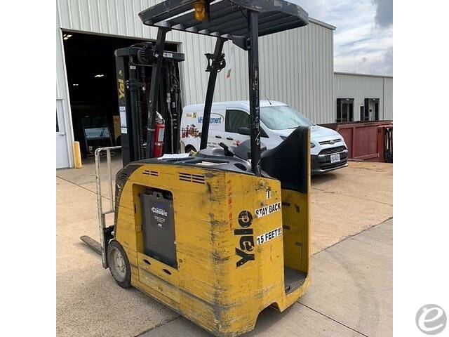2011 Yale ESC030AC Electric Forklift - 123Forklift