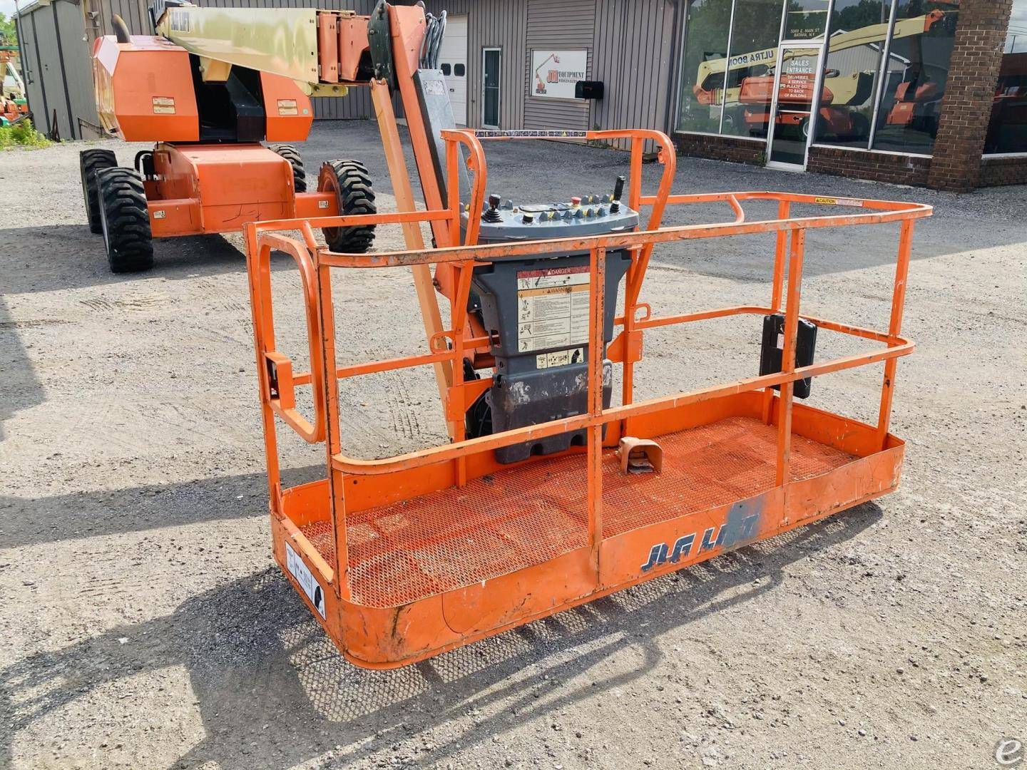 2015 JLG 660SJ