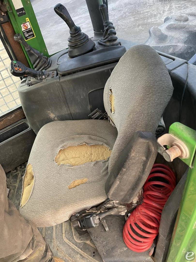 2014 John Deere 648H