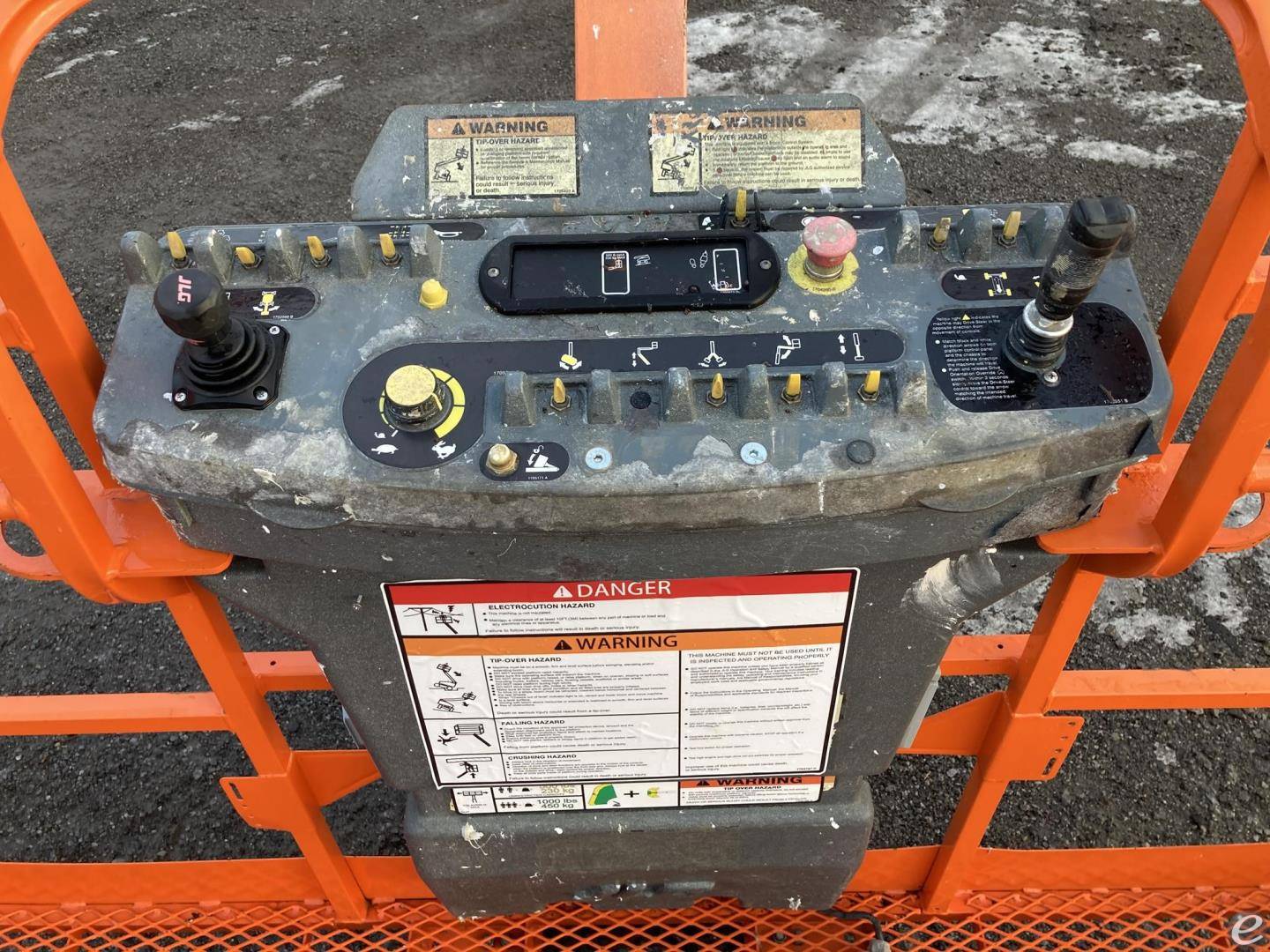2007 JLG 1350SJP