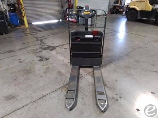 2018 Unicarriers WLXT2W7S22V Electric Forklift - 123Forklift