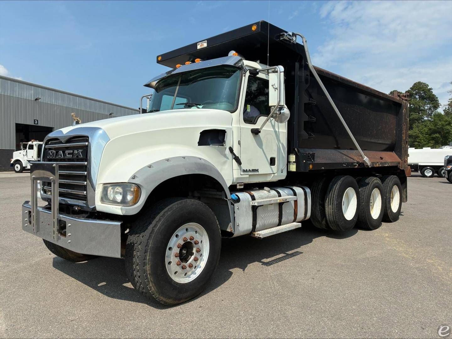 2015 Mack GRANITE GU713