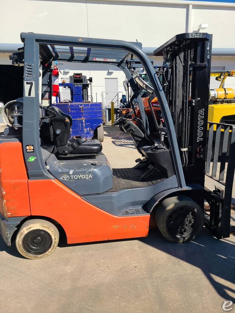 2017 Toyota 8FGCU25 LP Gas Forklift...
