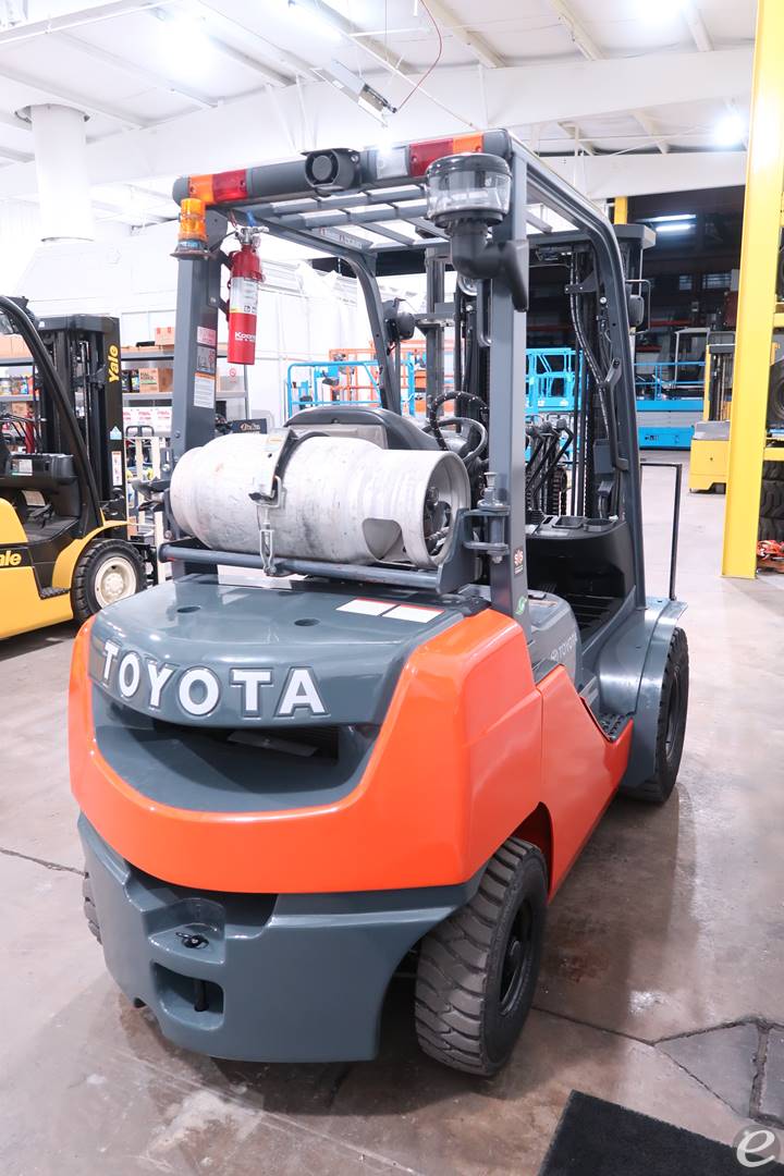 2016 Toyota 8FGU25 LP Gas Forklift - 123Forklift