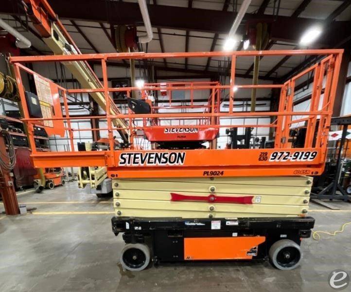 2020 JLG 4045R