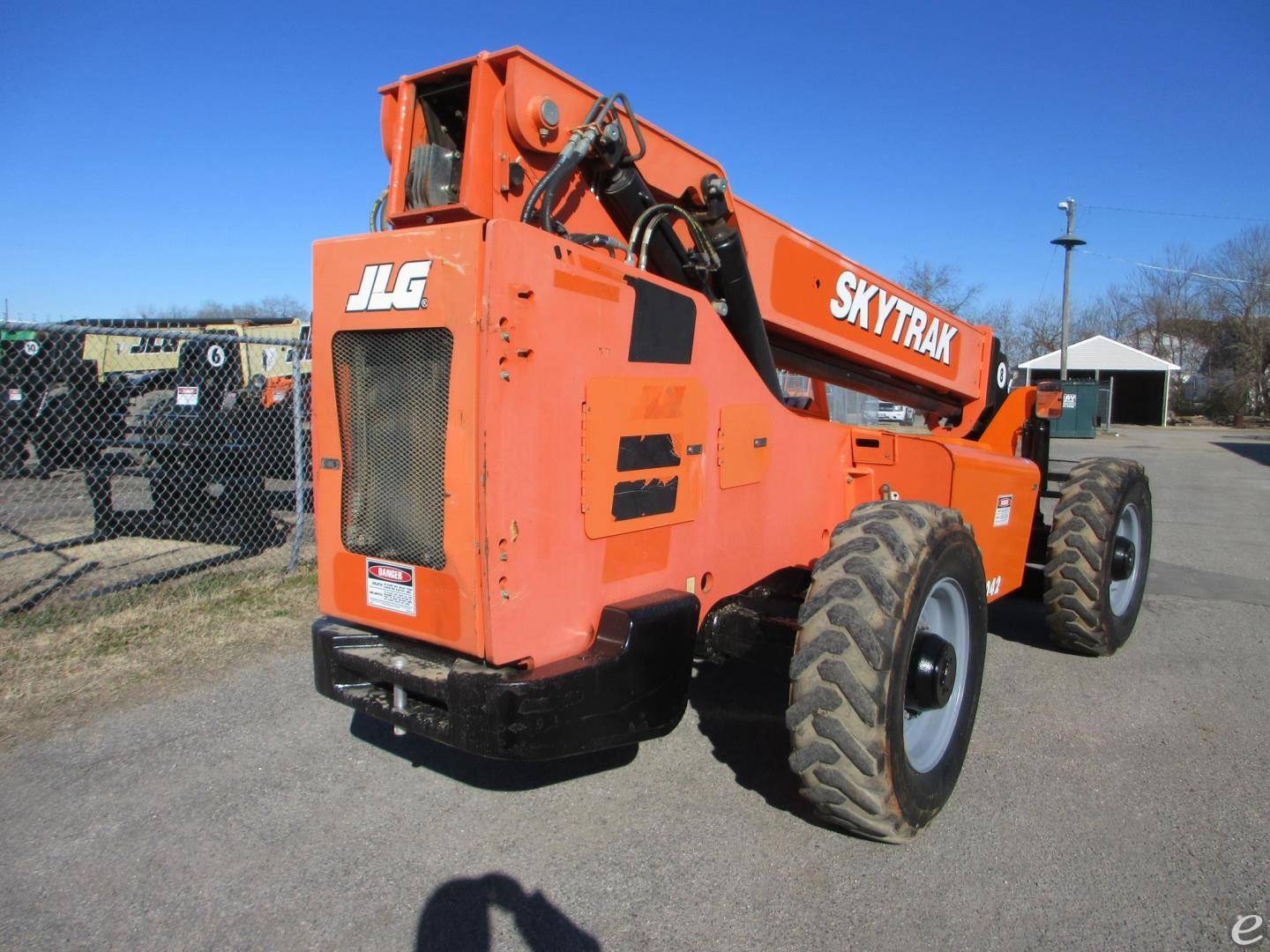 2016 Skytrak 8042