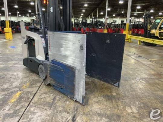 2021 Rightline LC35H-10-AP-3AC