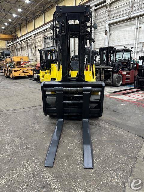 2017 Hoist Liftruck E300